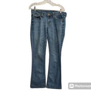 GAP premium skinny boot jeans. Size 6